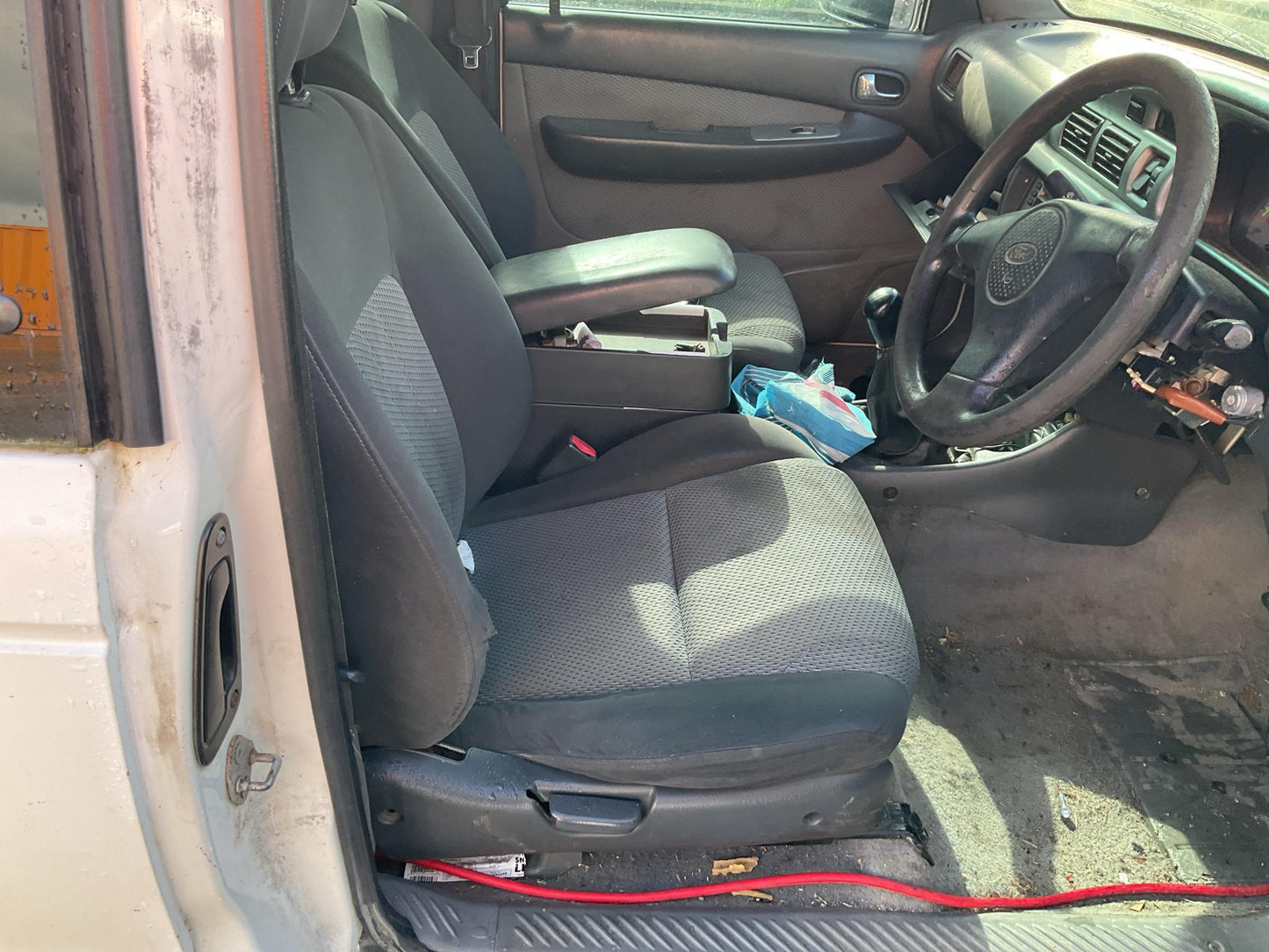 1999 - 2006 Ford Courier WLT WRECKING FOR PARTS ONLY