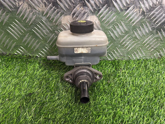 Toyota Hiace Brake Master Cylinder
