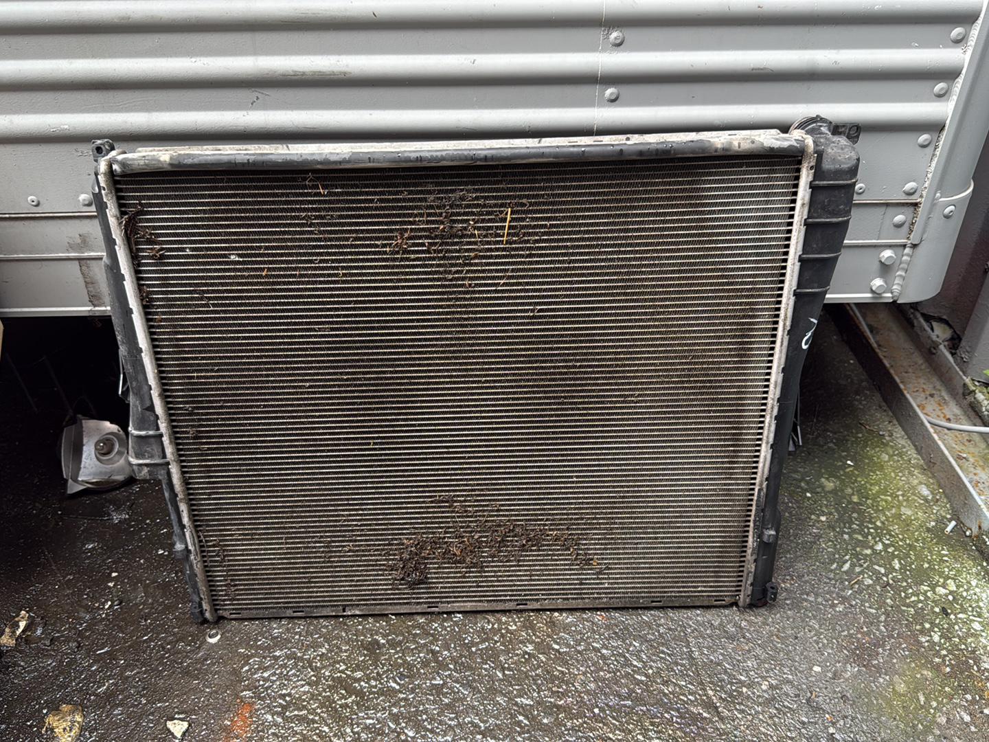 2004 - 2013 BMW X3 Radiator
