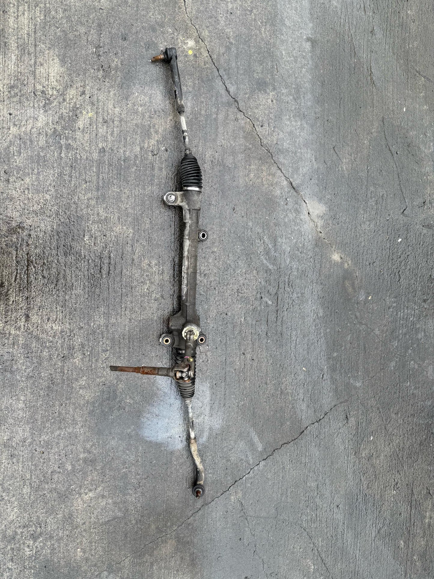 2003 - 2009 Toyota Corolla Power Steering Rack 45510-68010