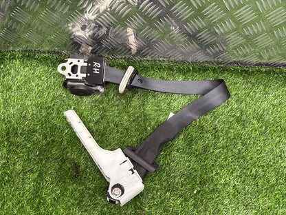 Nissan Juke Right Front Seat Belt 6168501