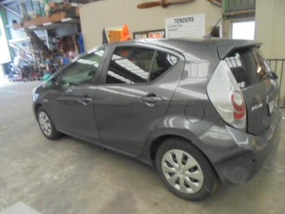 2014 Toyota Aqua 1NZ-7171119 WRECKING FOR PARTS ONLY