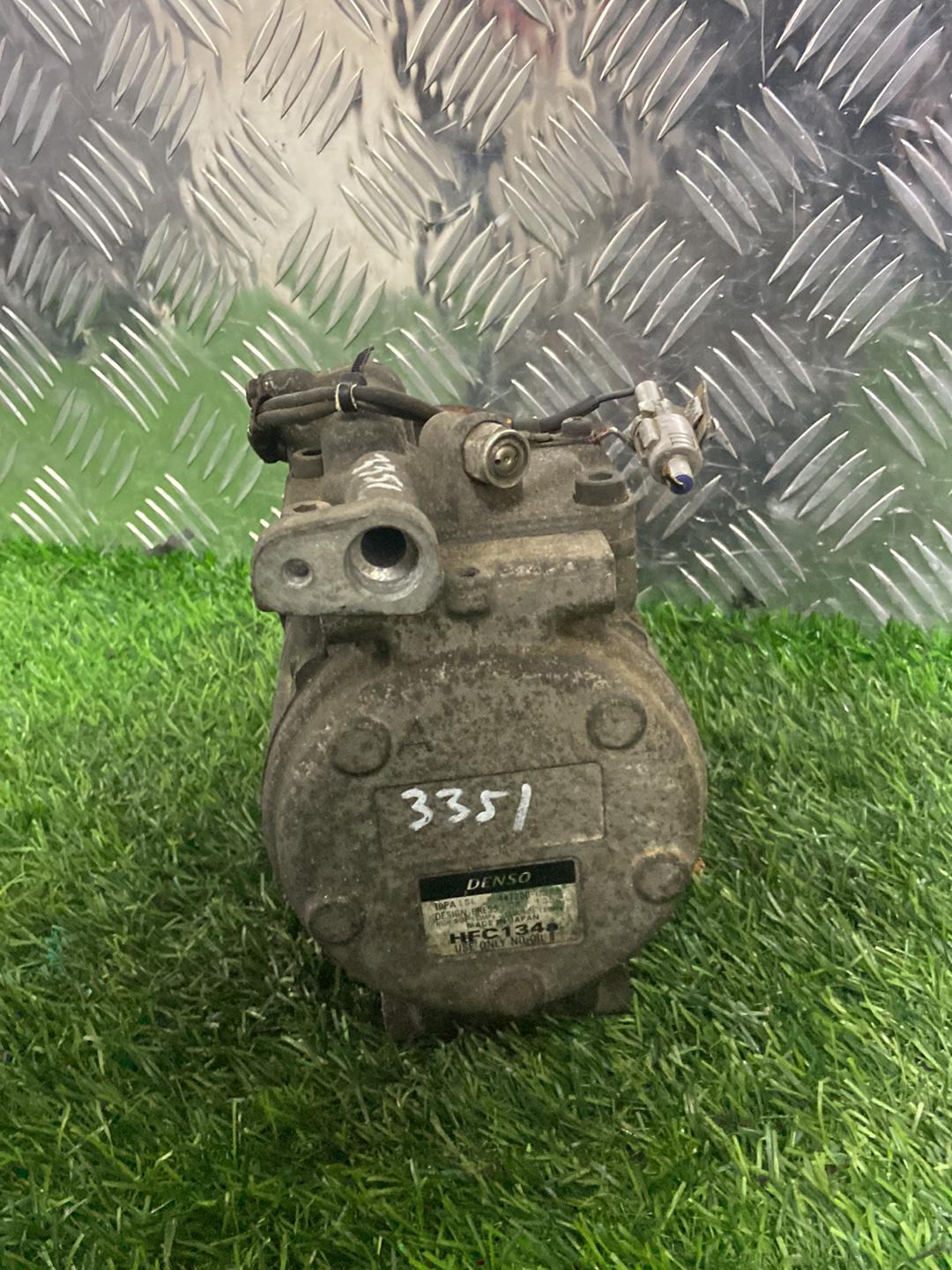 1989 - 2004 Toyota Hiace A/C Compressor 447200-0268