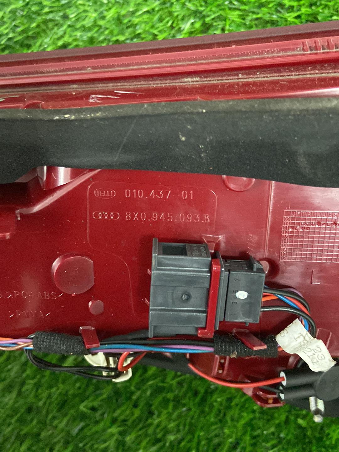 2010 - 2018 Audi A1 Left Taillight 8X0945093B
