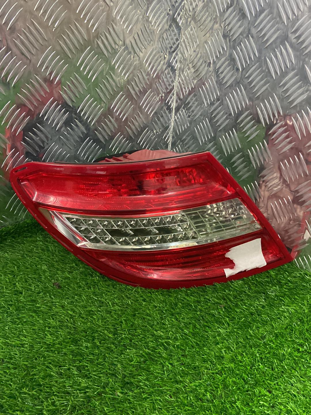 2007 - 2015 Mercedes-Benz C-Class Left Taillight 2049068702