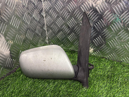 Toyota Wish Right Door Mirror 5 Wires