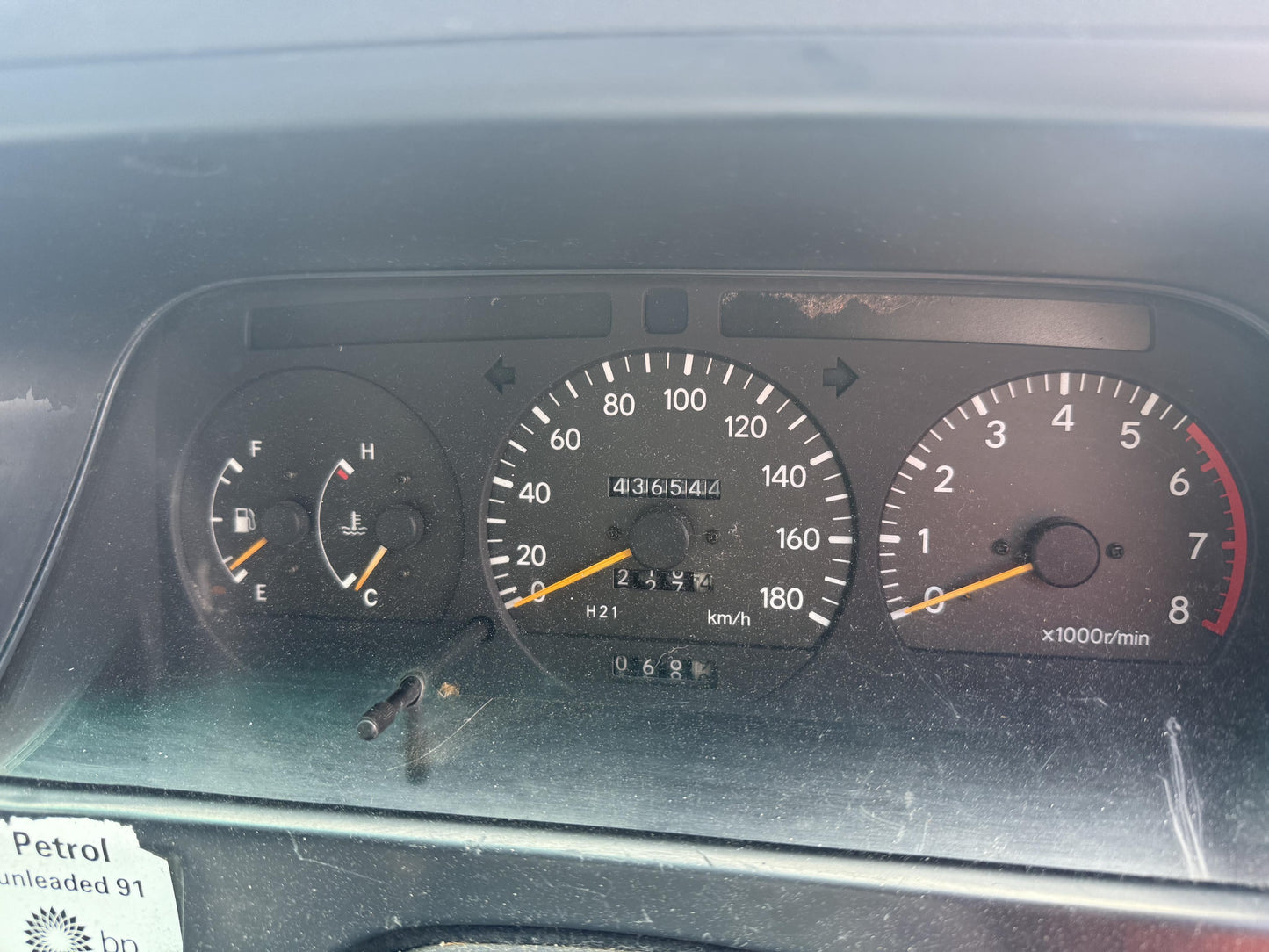 1999 Toyota Hiace 2RZ-FE WRECKING FOR PARTS ONLY