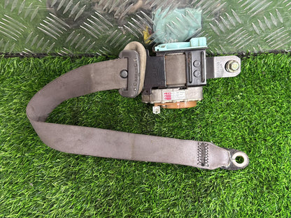 2001 - 2005 Nissan Caravan Left Front Seat Belt TK-AB2-G1626
