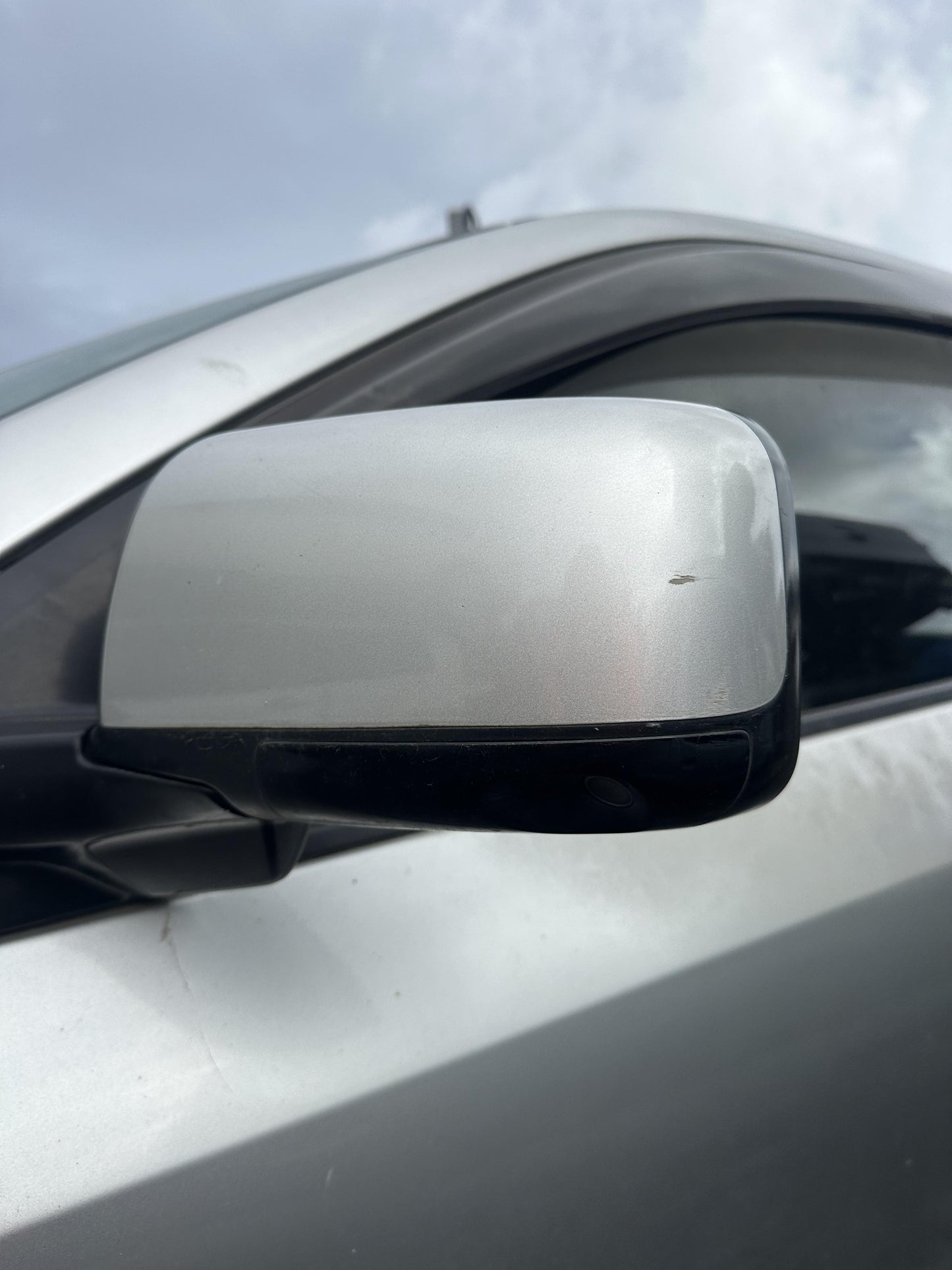 2005 Nissan Murano  WRECKING FOR PARTS ONLY