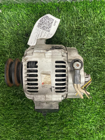 1995 - 2002 Toyota Granvia Alternator 2706067040