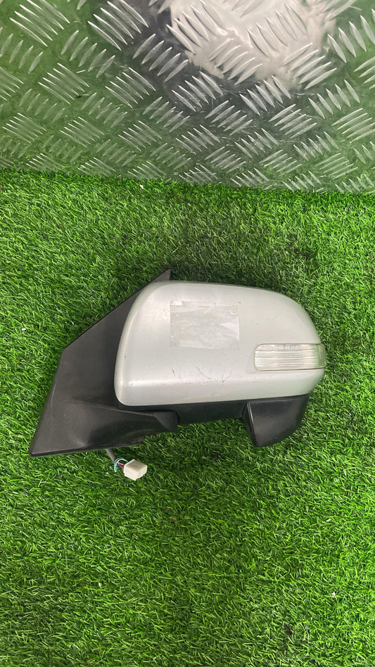 2005 - 2008 Toyota RAV4 Left Door Mirror 7 WIRE