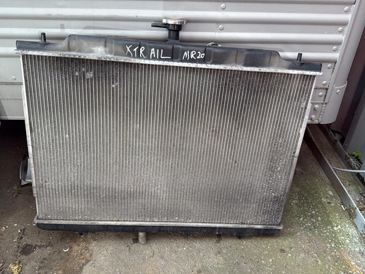 2007 - 2013 Nissan X-Trail Radiator
