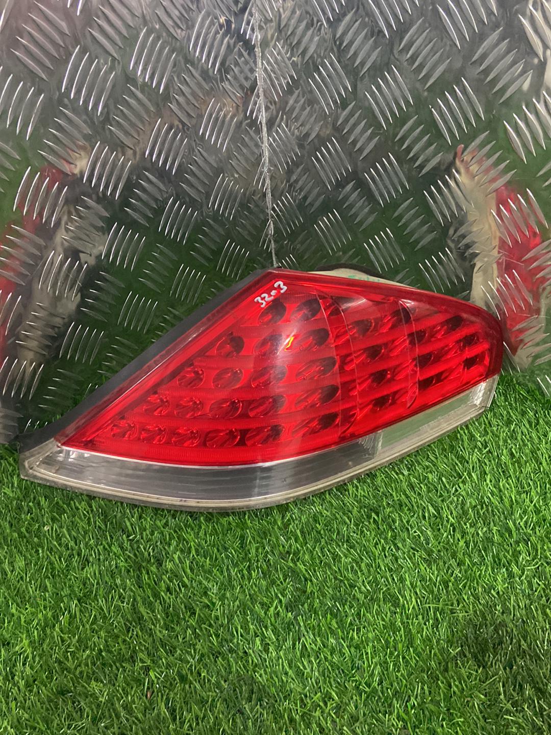 2003 - 2010 BMW 630i Right Taillight 63217170976