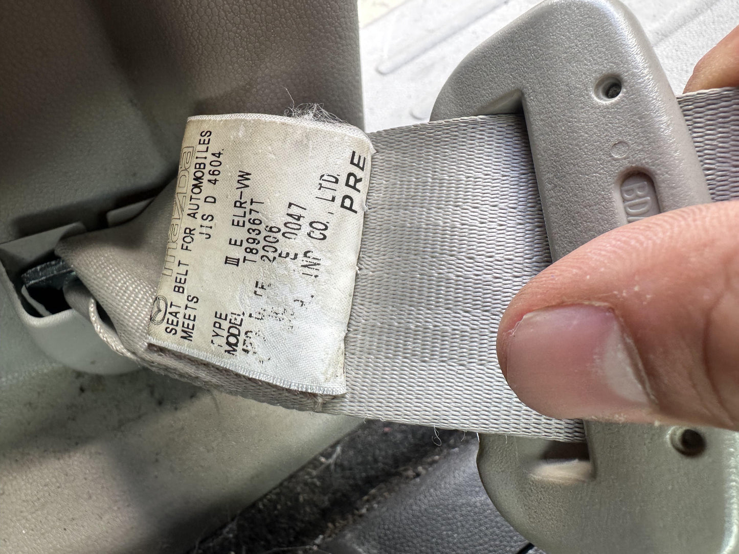 2006 Mazda MPV L3-L3132250 WRECKING FOR PARTS ONLY