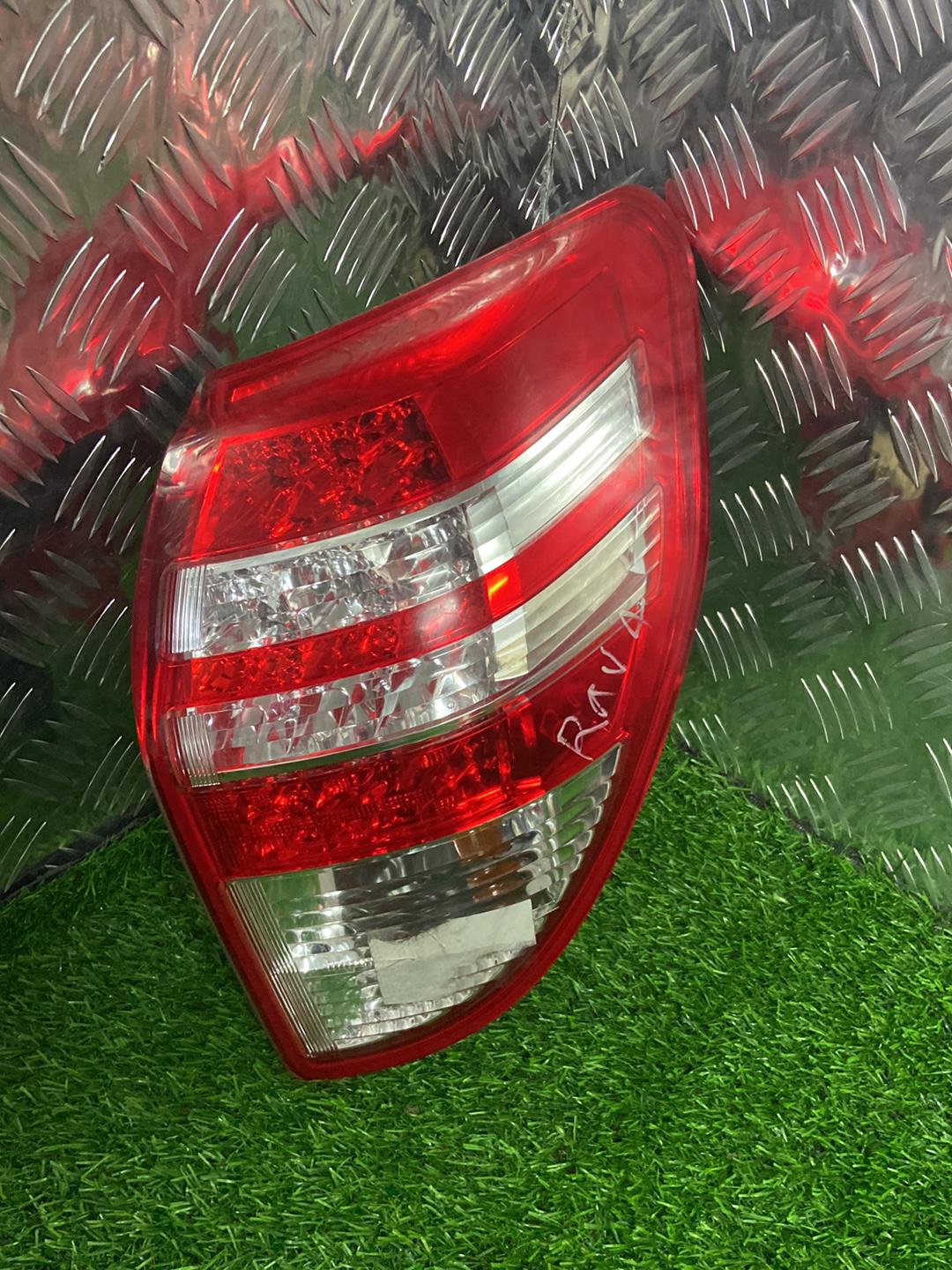 2005 - 2012 Toyota RAV4 Right Taillight ICHIKOH 42-51