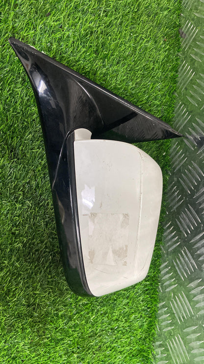 2012 - 2013 BMW 5 Series Left Door Mirror SOCKET 3 PIN+ 4 PIN ROUND