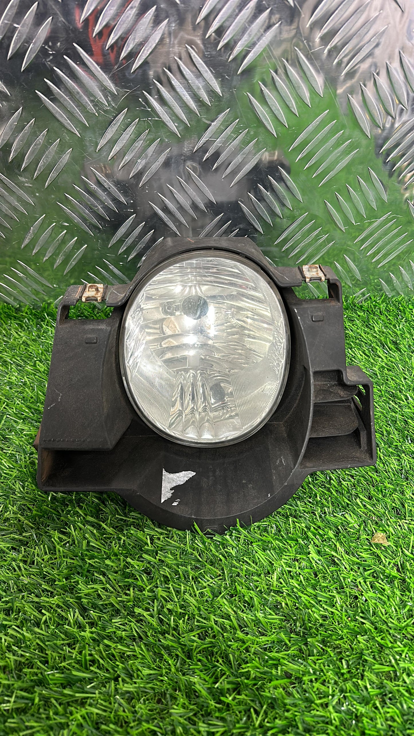 Toyota Voxy Right Fog Light Koito 42-34