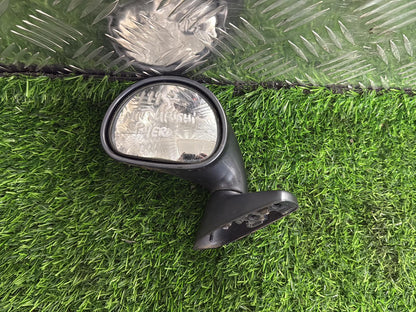 1991 - 1998 Mitsubishi Pajero Left Front Guard Mirror