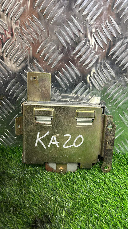 2000 - 2002 Nissan Caravan ECU MEC12-190
