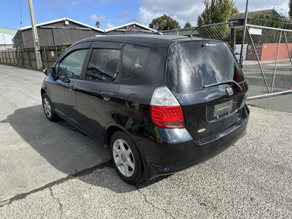 2005 Honda Fit LI31-187052 WRECKING FOR PARTS ONLY