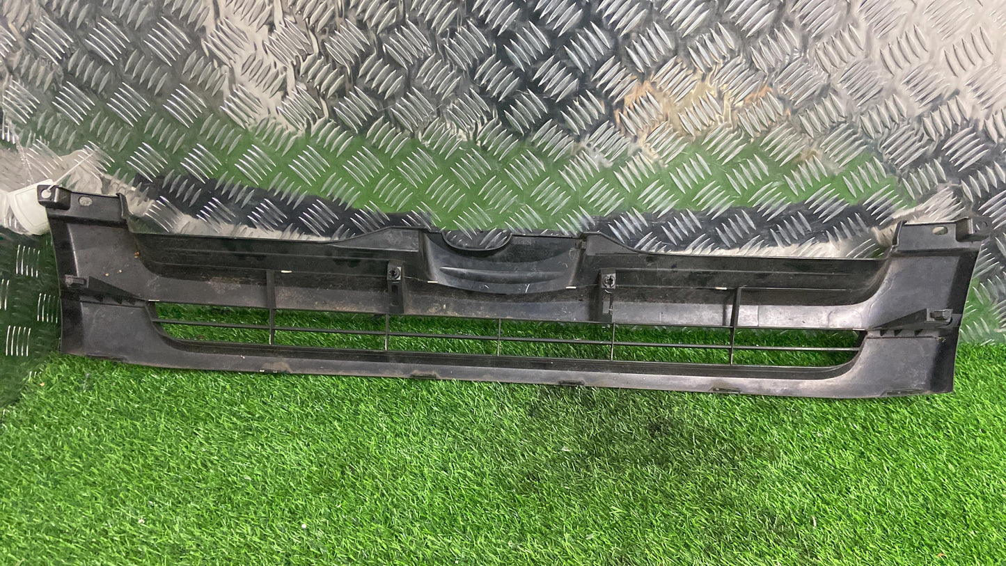 2004 - 2019 Toyota Hiace Grille 53100-26330