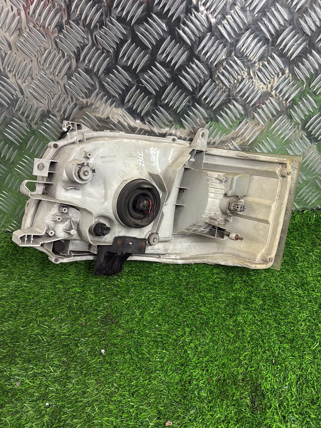2010 - 2014 Toyota Hiace Right Headlight Koito 26-127