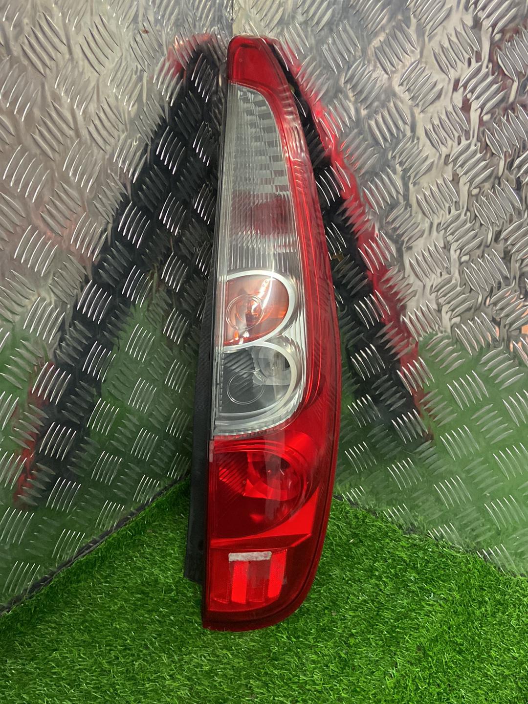 2002 - 2013 Mitsubishi Colt Right Taillight STANLEY P4914