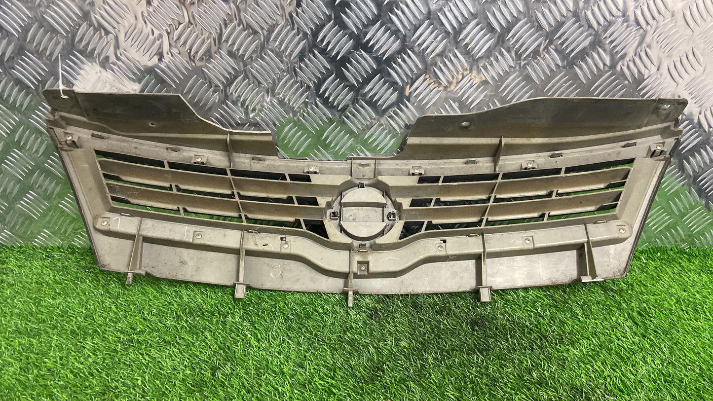 2005 - 2010 Nissan Serena Grille 62310CY100