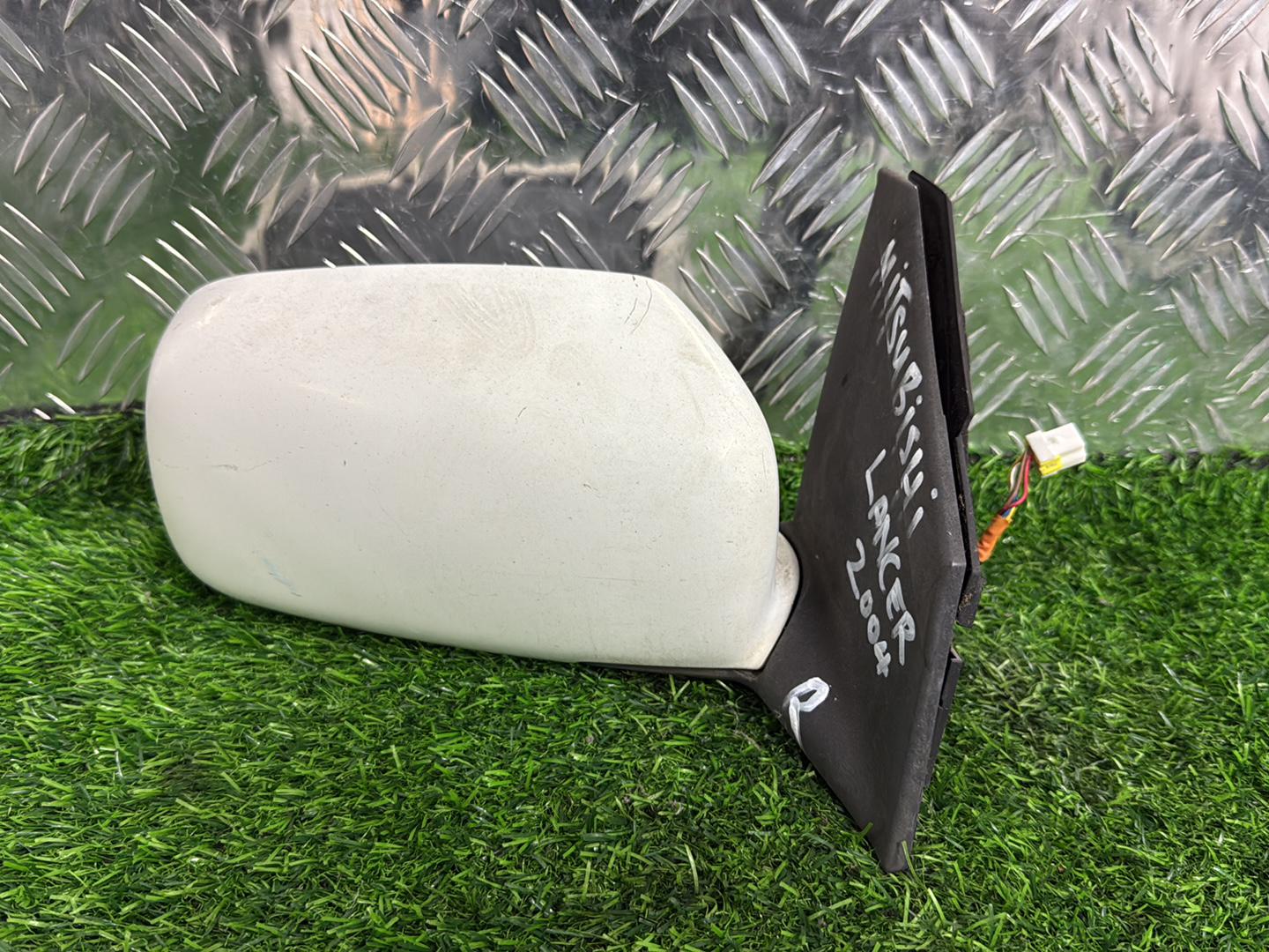 2003 - 2007 Mitsubishi Lancer Right Door Mirror 5 Wire