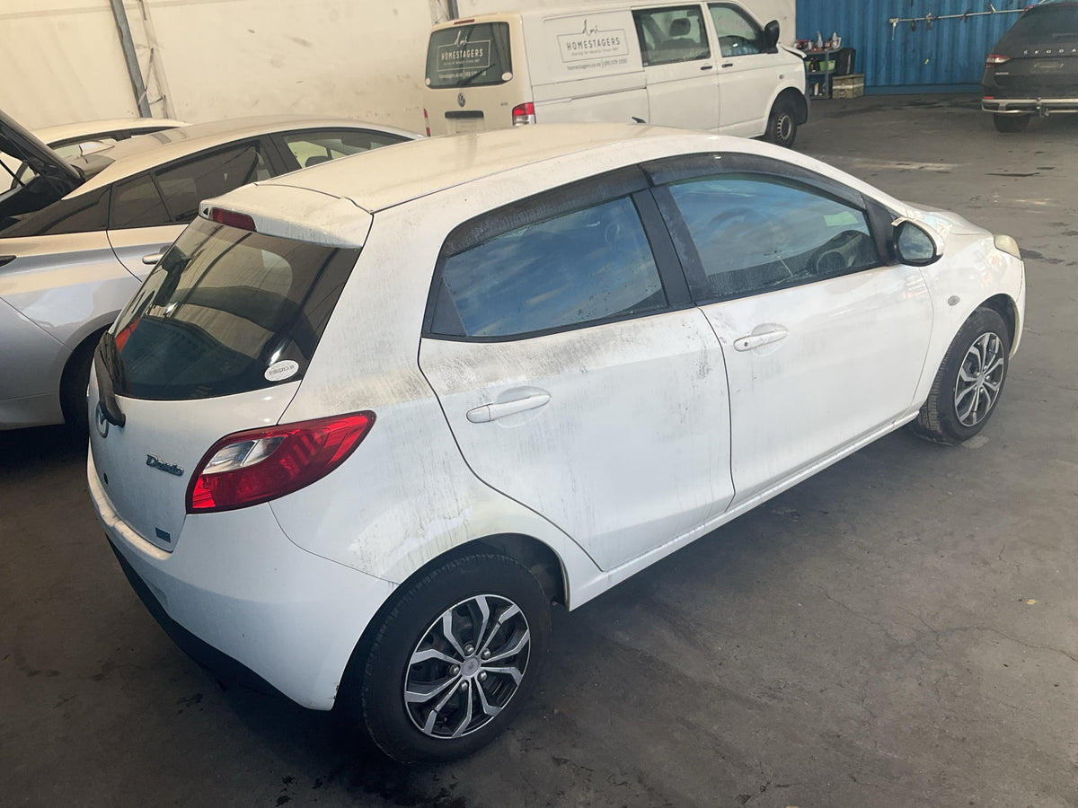 2008 Mazda Demio DE3FS