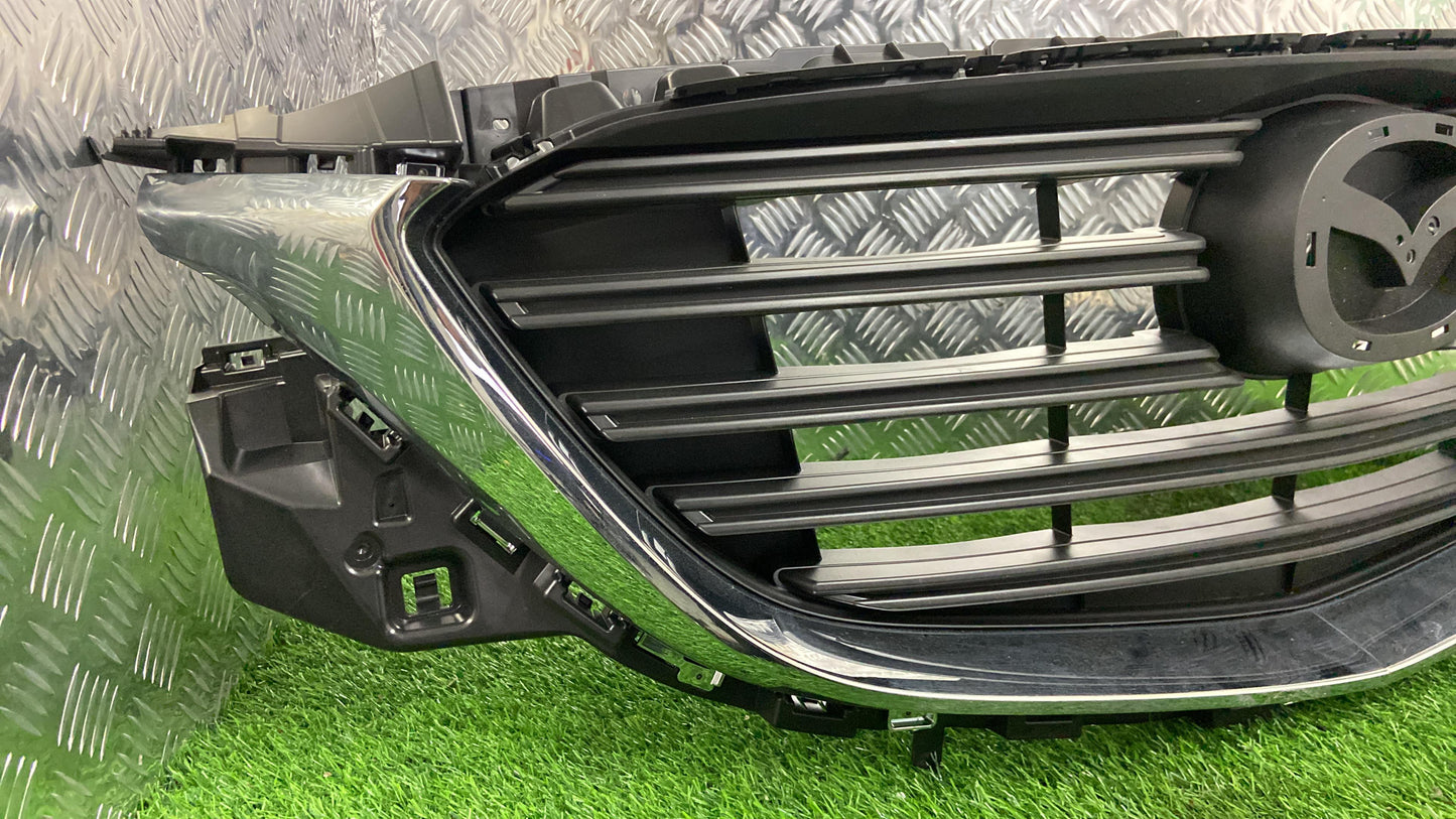 2016 Mazda CX-9 Grille TK48-50712