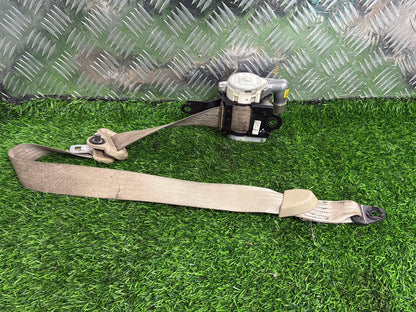 2002 - 2007 Mazda Demio Right Front Seat Belt T89339T