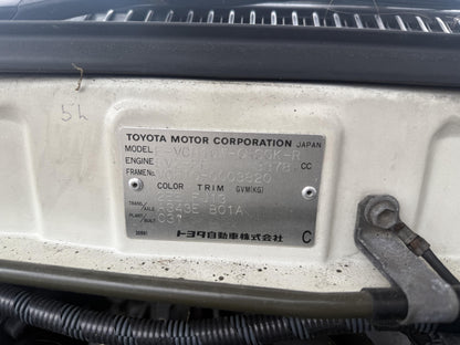 1998 Toyota Granvia 5VZ-1418960 WRECKING FOR PARTS ONLY