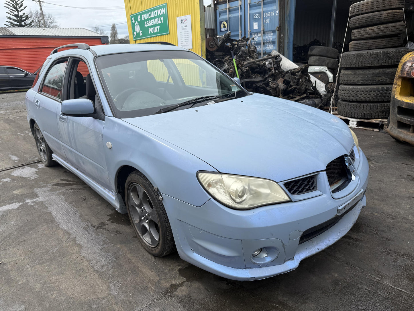 2005 Subaru Impreza EJ20 Non Turbo WRECKING FOR PARTS ONLY