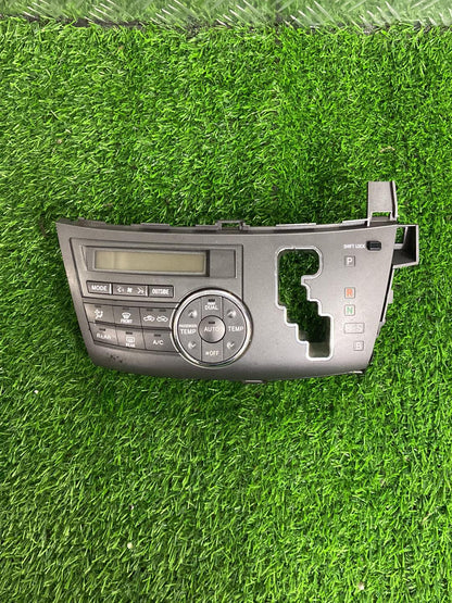 2006 - 2019 Toyota Estima Heater/AC Controls 55900-28C02
