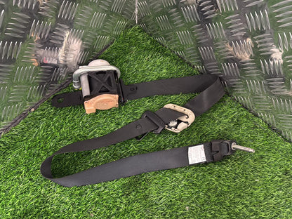 Nissan Elgrand Right Front Seat Belt TK-AB2-G1969