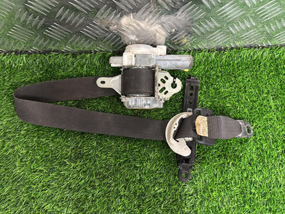 2004 - 2009 Toyota Mark X Right Front Seat Belt 7M1940-P