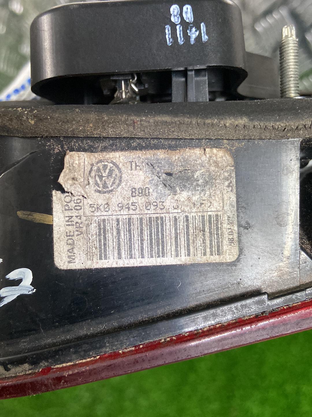2008 - 2013 Volkswagen Golf Left Tailgate Light 5K0945093J