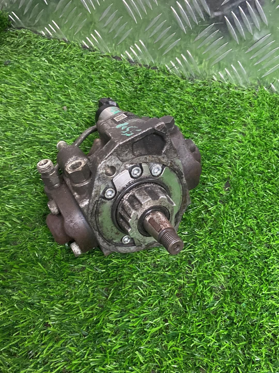2002 - 2011 Isuzu D-Max Injector Pump 8-97381555-4