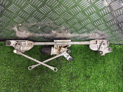 2006 - 2014 Nissan Navara Front Wiper Rack Assembly