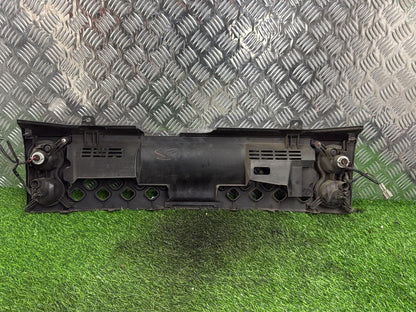 2002 - 2008 Nissan Cube Grille 62313 4V00A