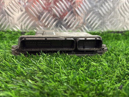 2012 - 2016 Mazda CX-5 ECU 2.2L Diesel SH07 18 881L