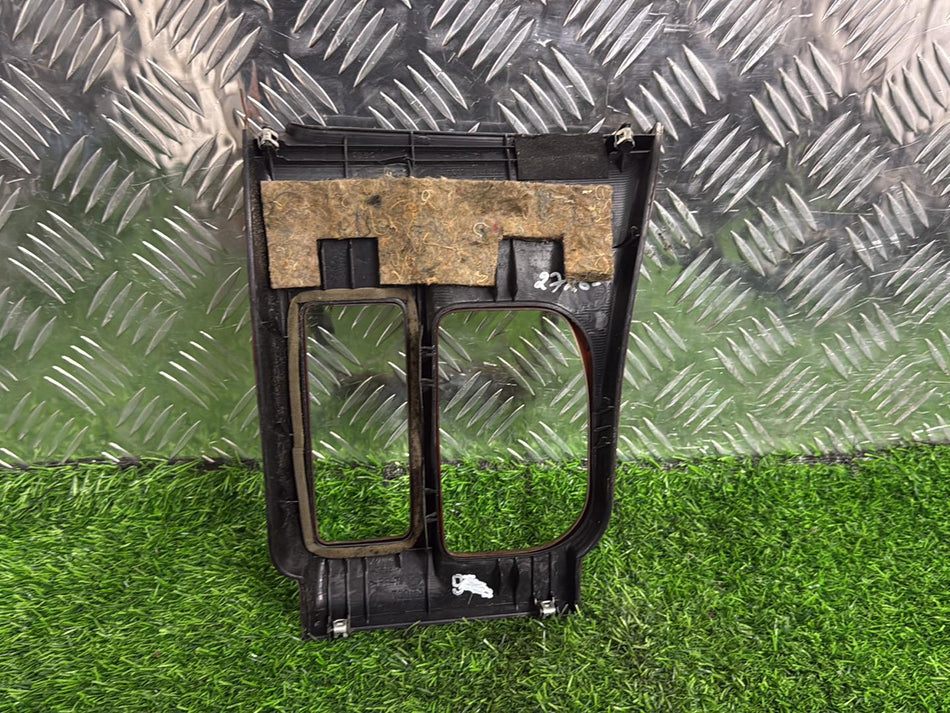 1996 - 2002 Toyota Hilux Surf Shifter Surround 58804-35260