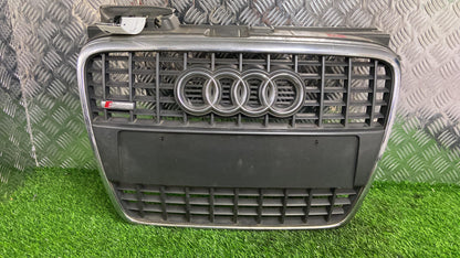 2004 - 2008 Audi A4 Grille 8E0853651M