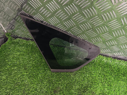 2009 - 2015 Toyota Prius Left Rear Quarter Door Glass M31S8
