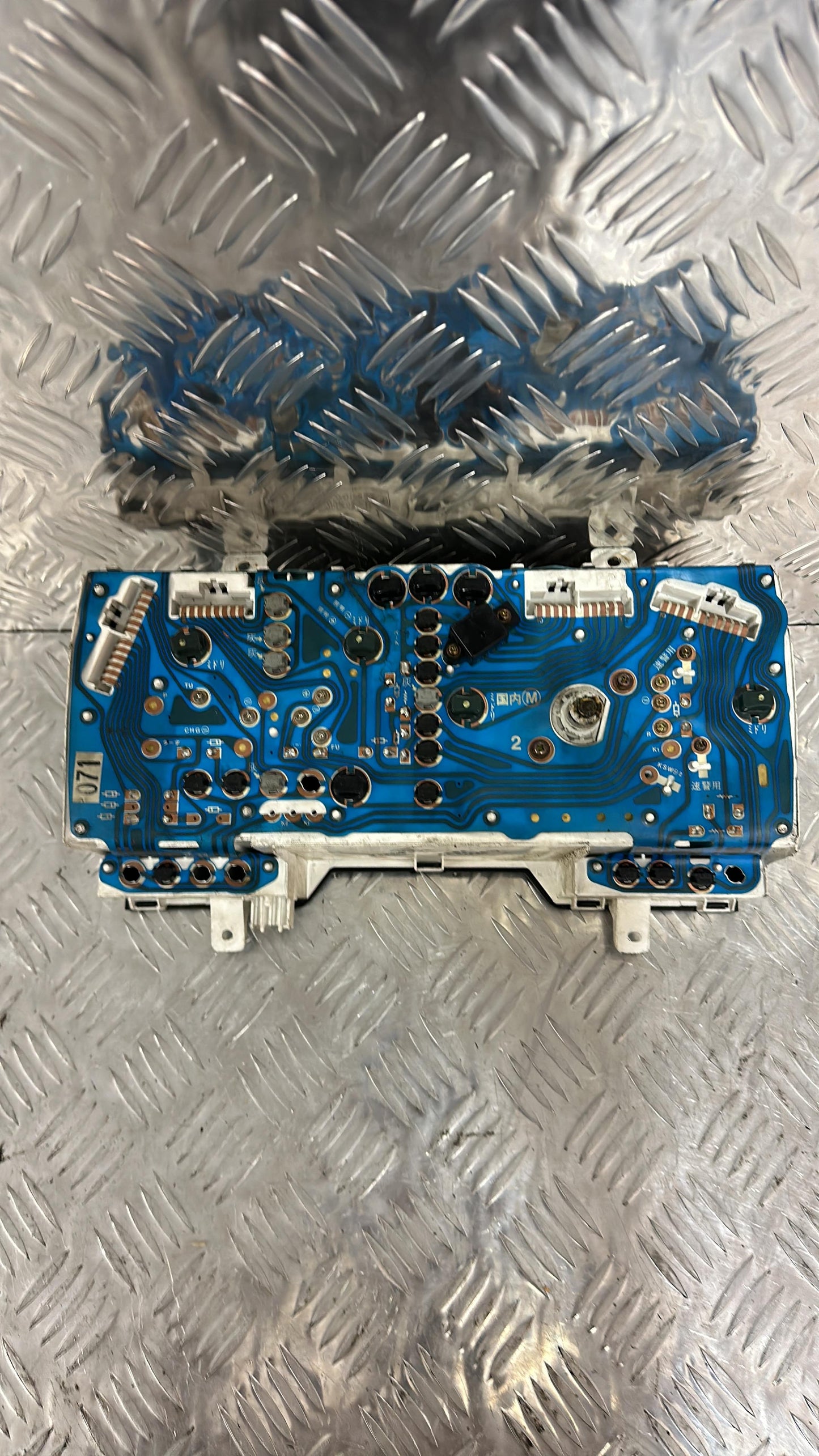 Toyota LiteAce Instrument Cluster 83100-95N52