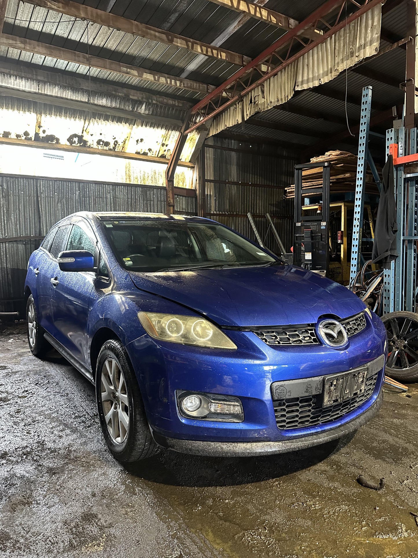 2007 Mazda CX-7  WRECKING FOR PARTS ONLY