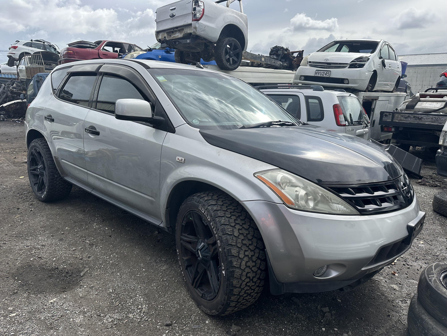 2005 Nissan Murano  WRECKING FOR PARTS ONLY