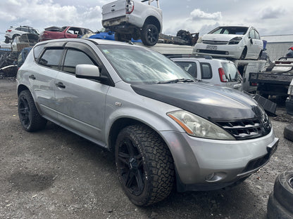 2005 Nissan Murano  WRECKING FOR PARTS ONLY