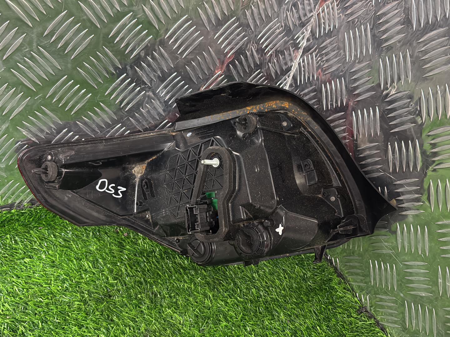 2009 - 2019 Citroen DS3 Right Taillight